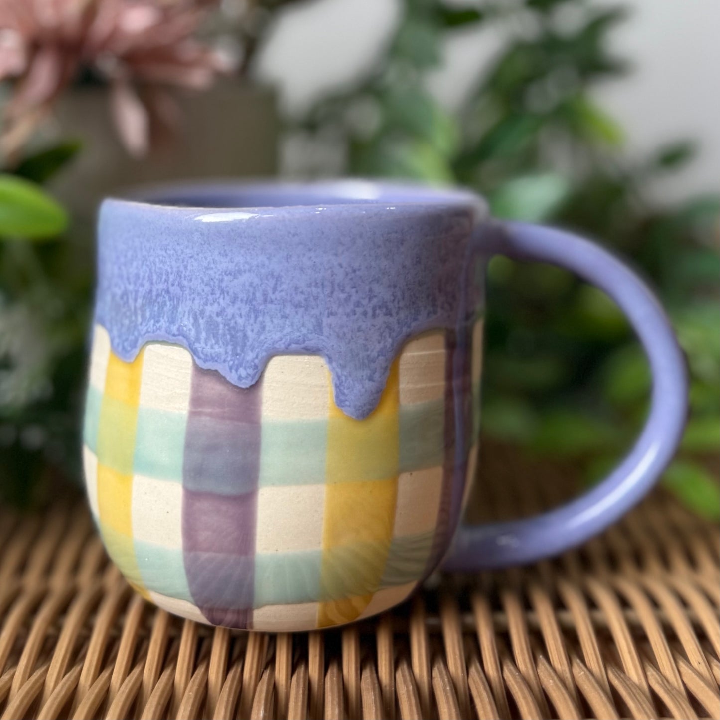 Violet Fields Gingham Cosy Mug